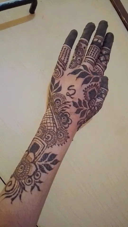 Arabic Front Hand Mehndi Design