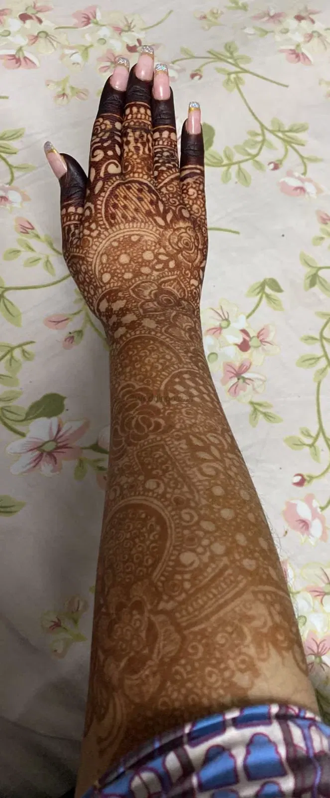 Front Hand Mehndi Design