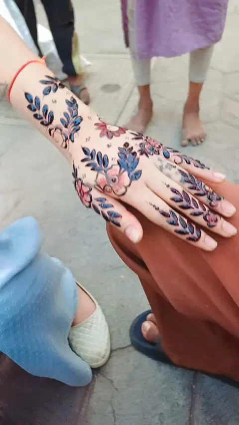 arabic simple mehndi design