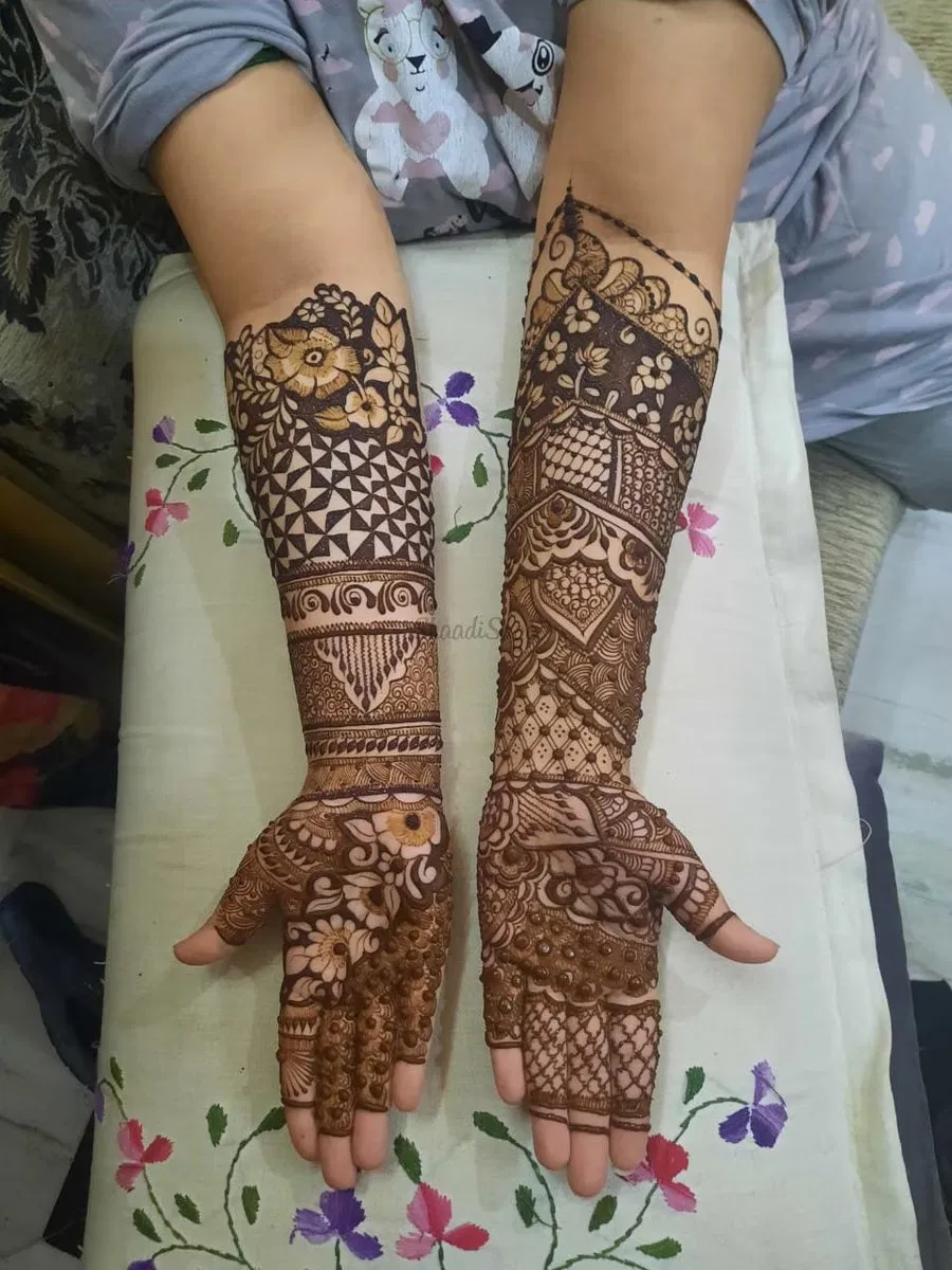 Full Hand Mehndi Design with Figures