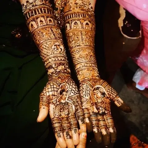 full hand mehndi design
