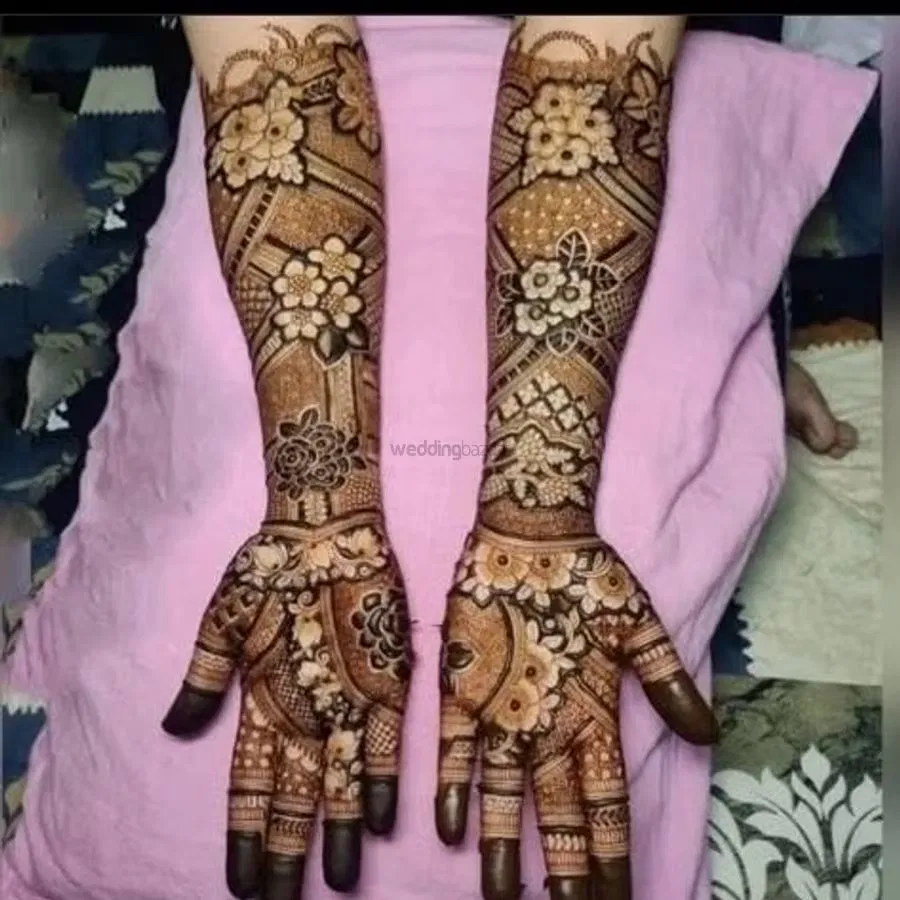 Full Hand Mehndi Design with Figures