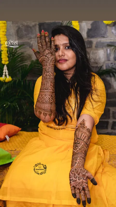 back hand mehndi design