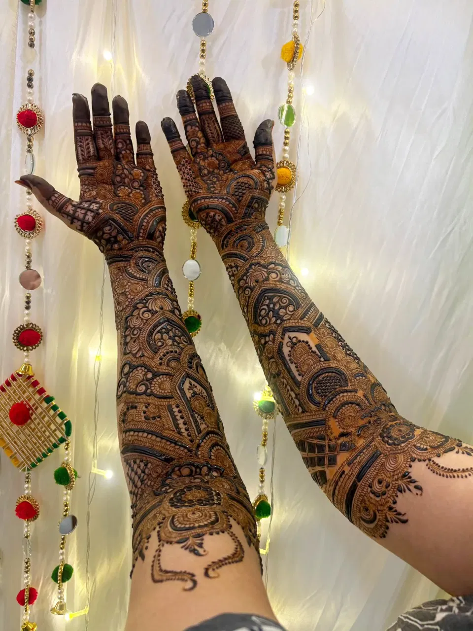Full Hand Mehndi Design with Figures