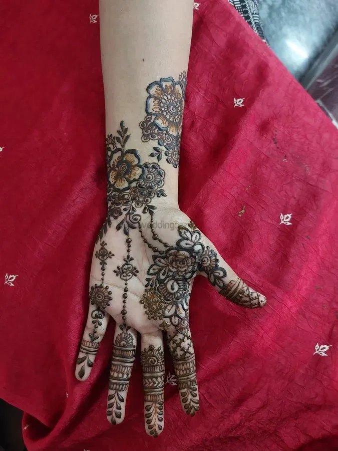 Arabic Mehndi Design