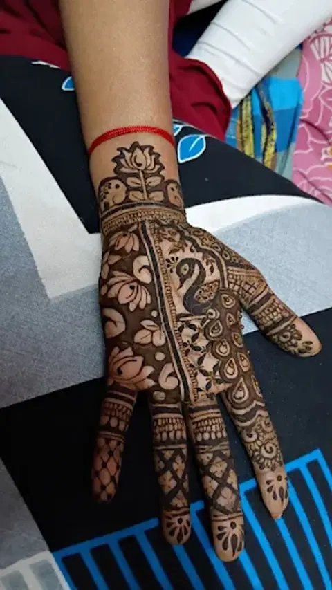 peacock full hand mehndi design