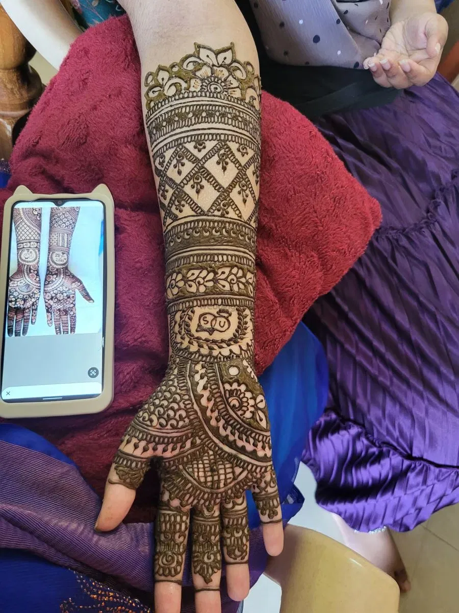 Full Hand Mehndi Design with Figures