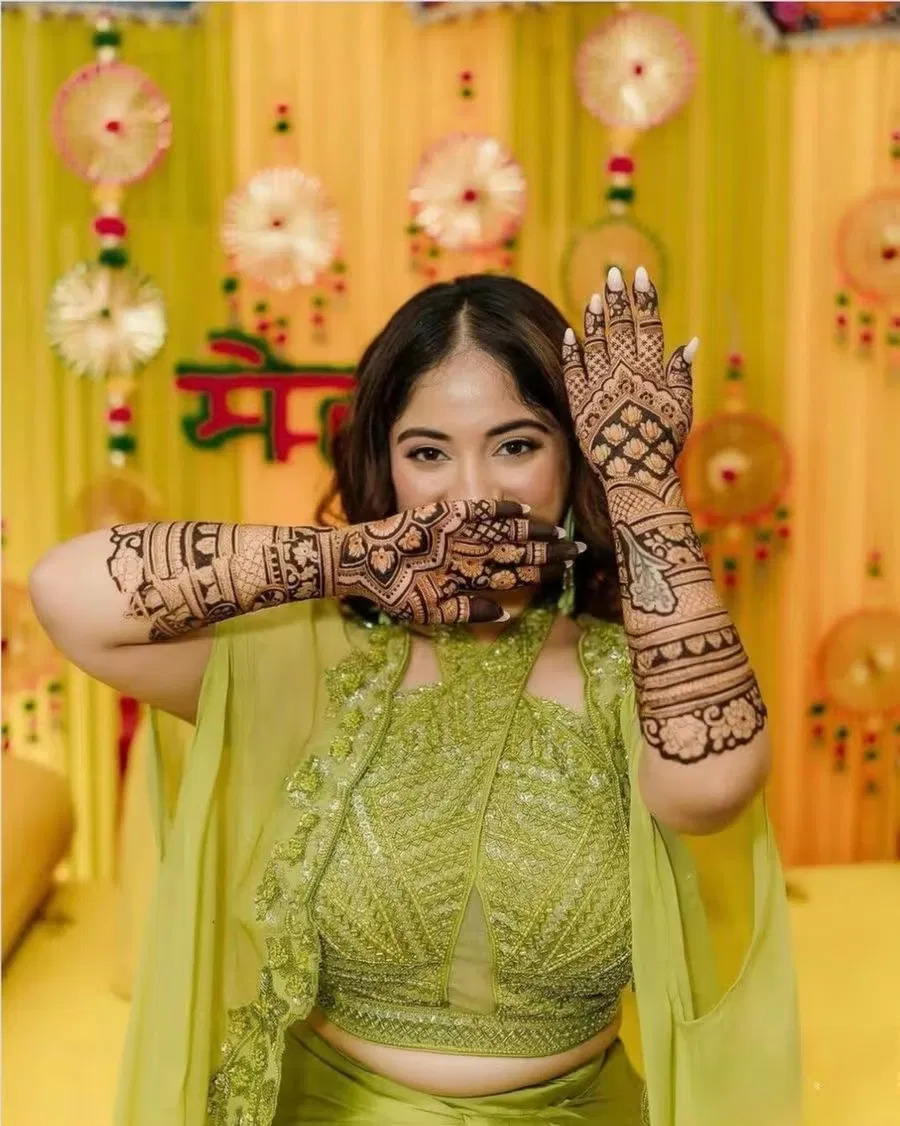 Full Hand Mehndi Design