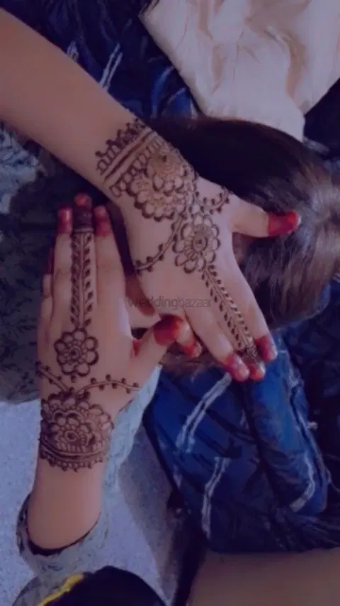 back hand mehndi design