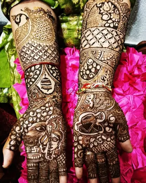figure mehndi design