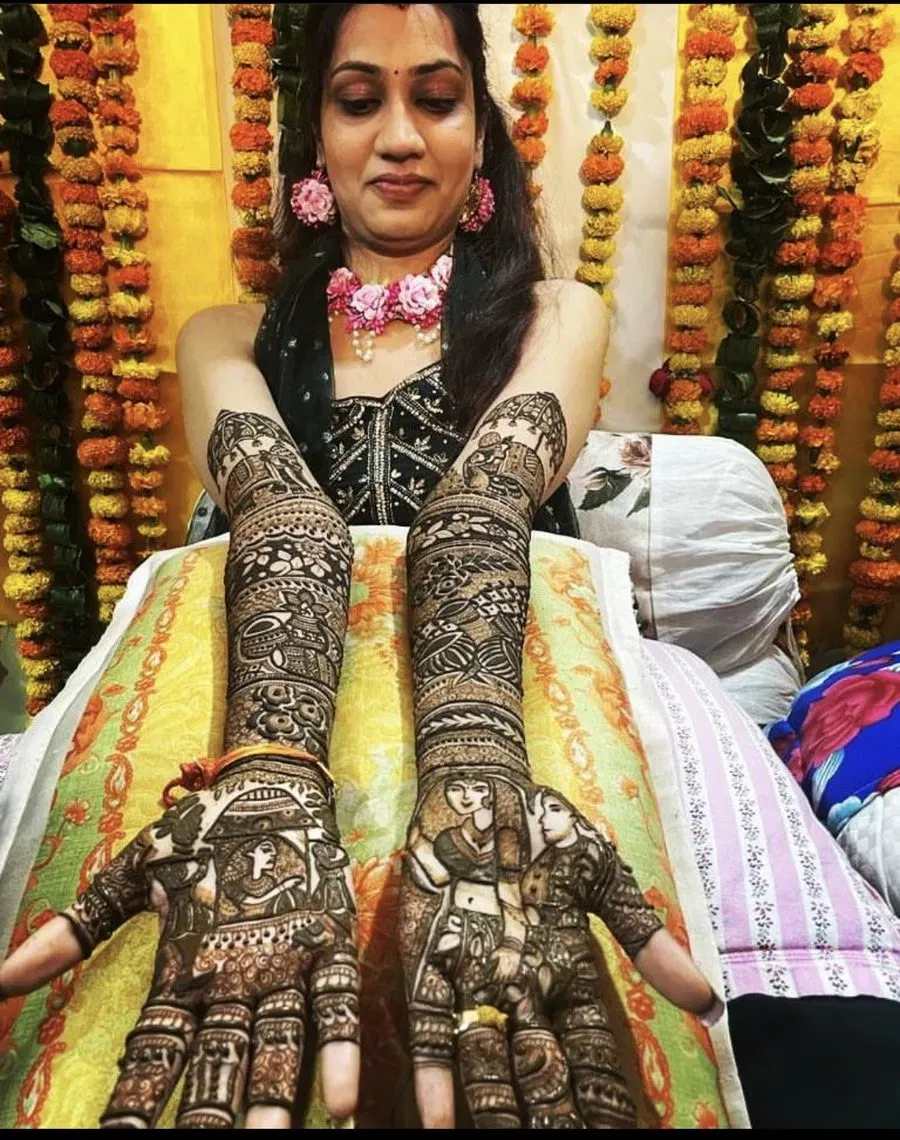 Full Hand Mehndi Design with Figures
