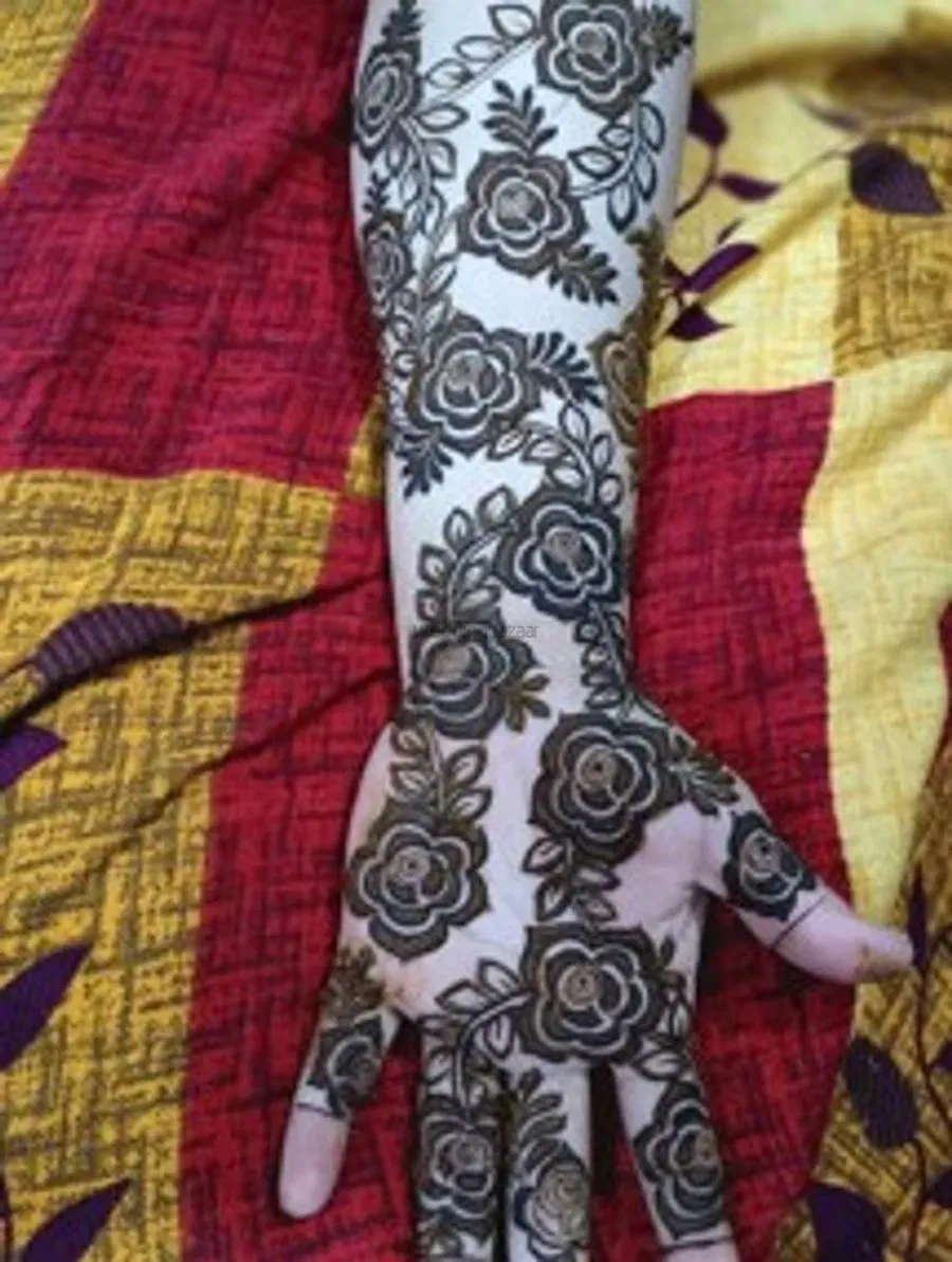 Back Hand Mehndi Design