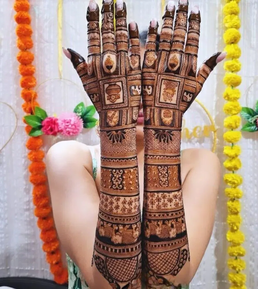 Front Hand Mehndi Design with Figures (2)