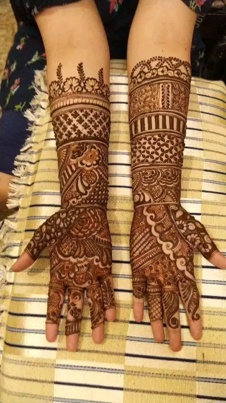 Front Hand Mehndi Design