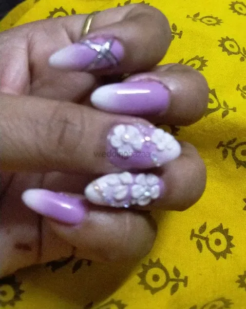 Simple Finger Mehndi Design