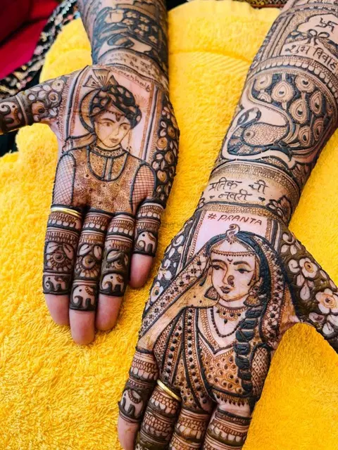 figure back hand mehndi design