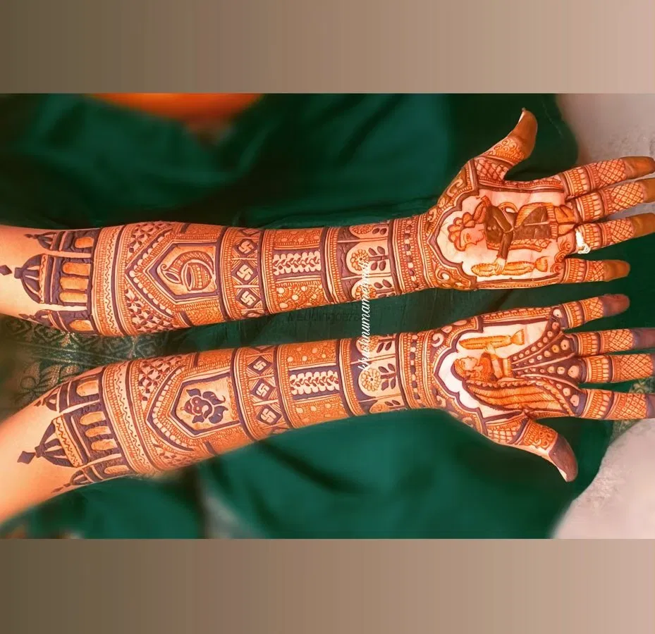 Front Hand Mehndi Design