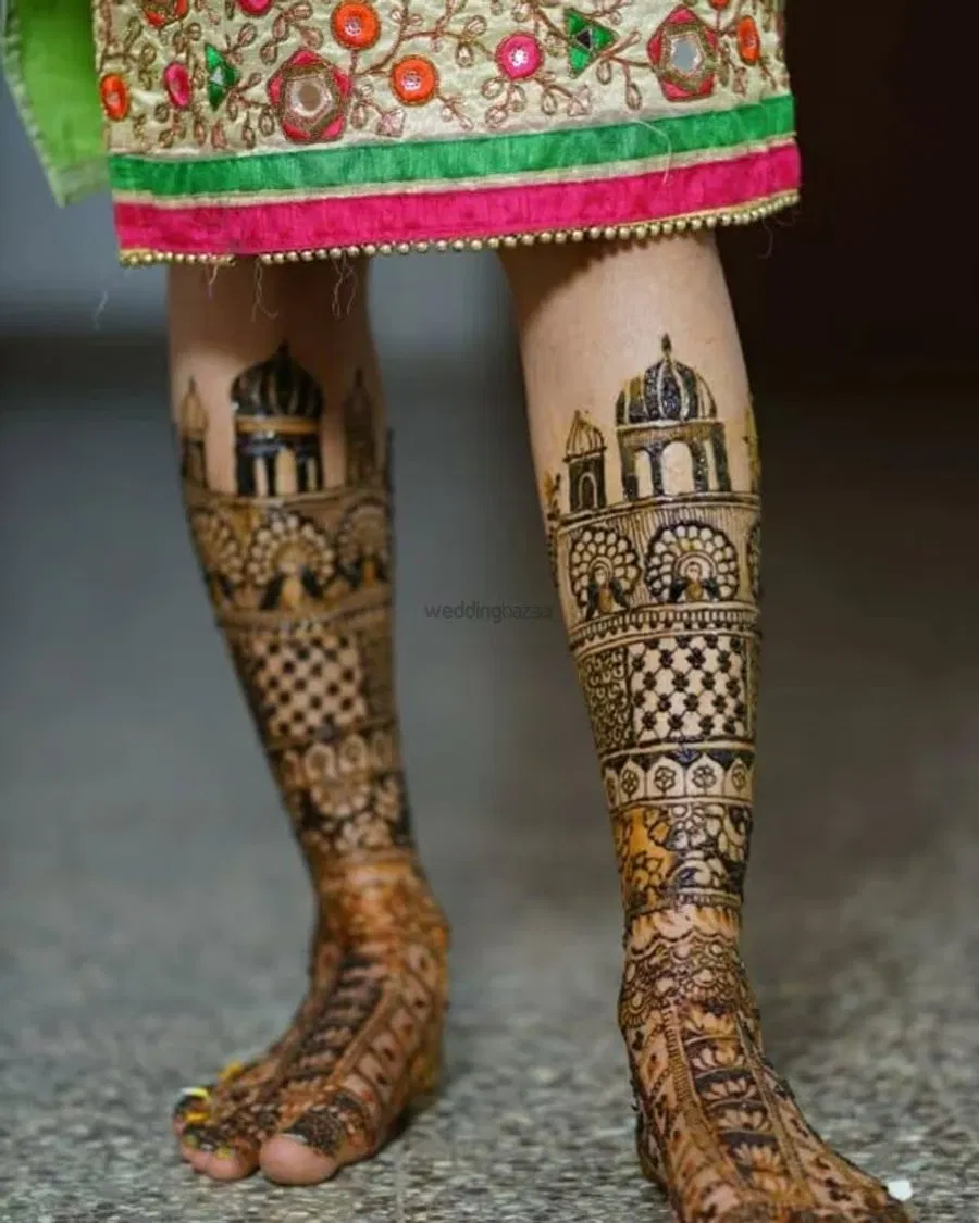 Back Hand Mehndi Design with Figures