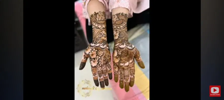 Mehndi Design with Figures