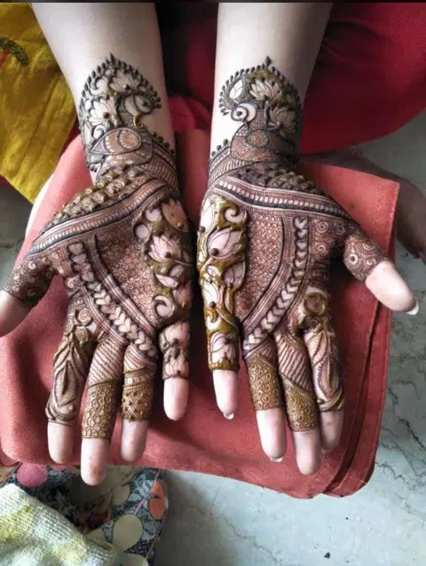 figure mehndi design