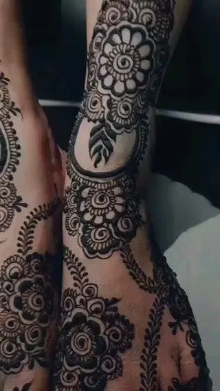 foot mehndi design