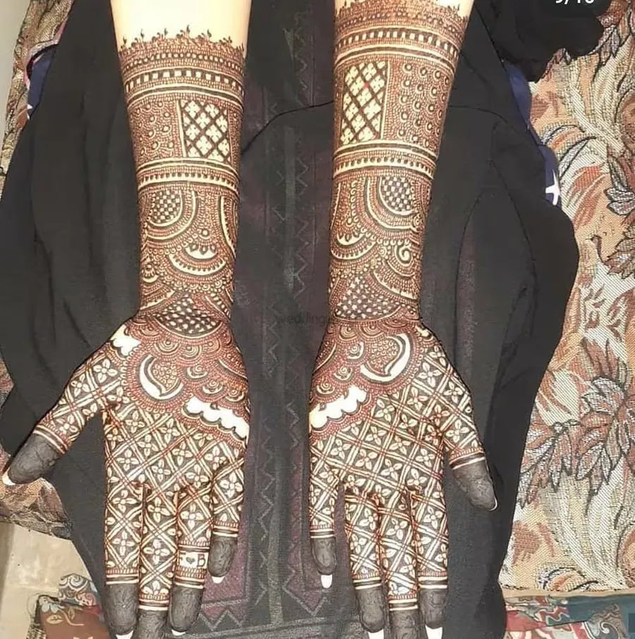Full Hand Mehndi Design with Figures