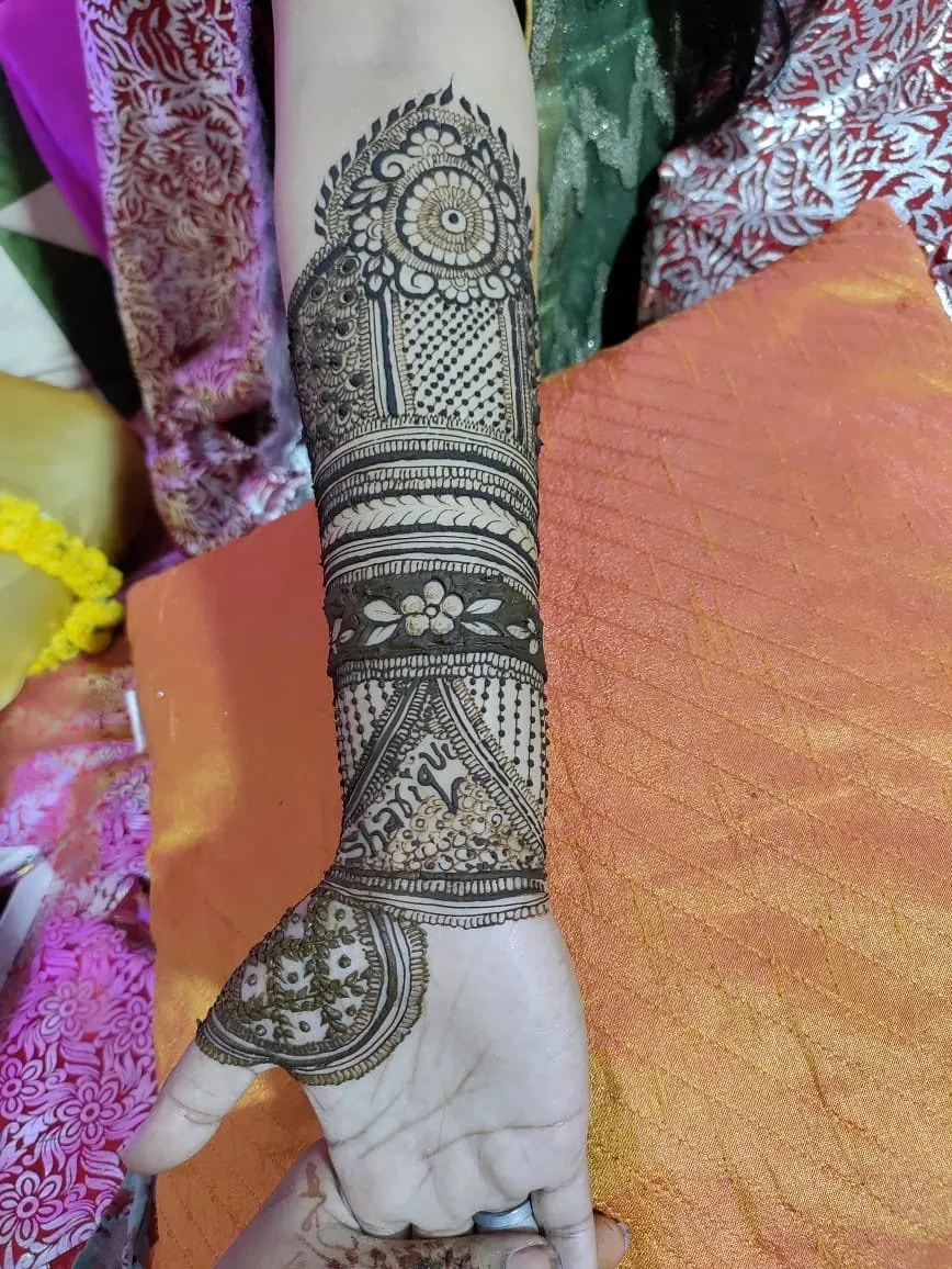 Full Hand Mehndi Design