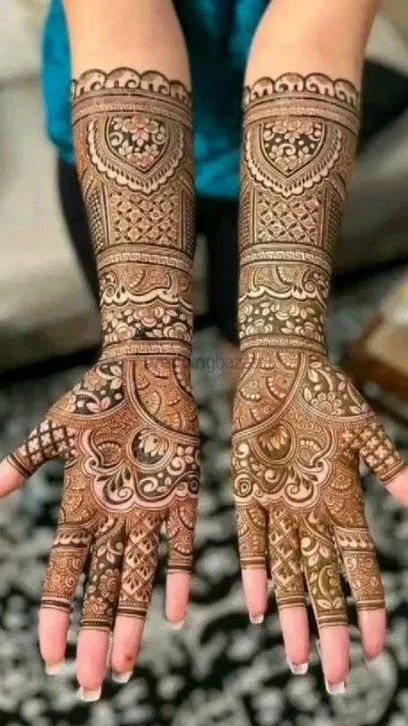 Front Hand Mehndi Design