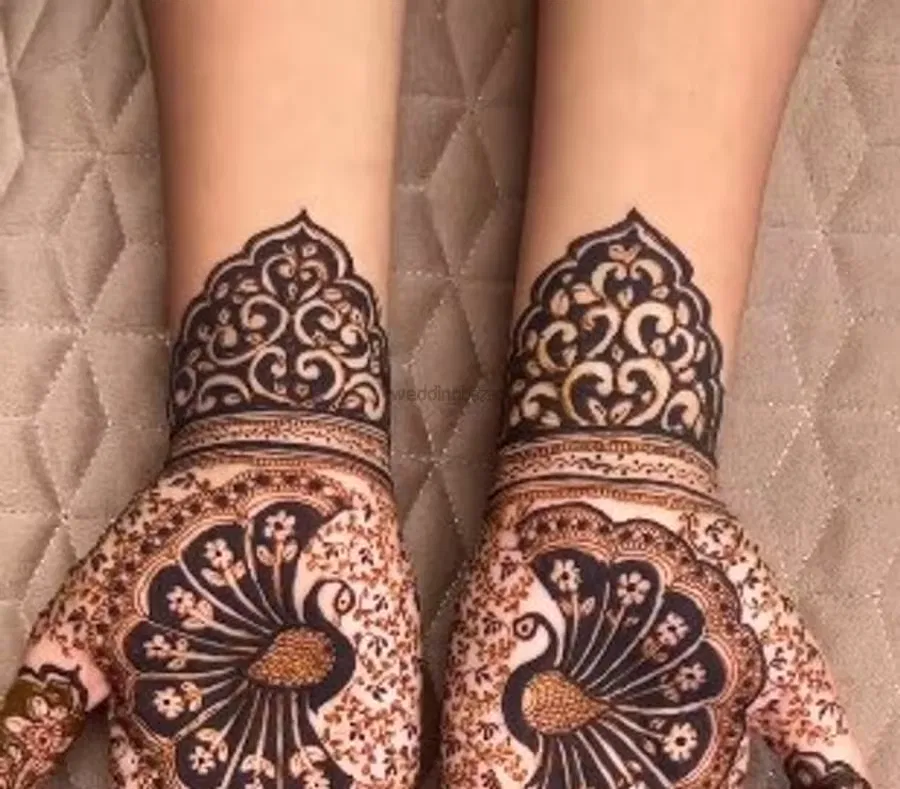Mehndi Design with Peacock