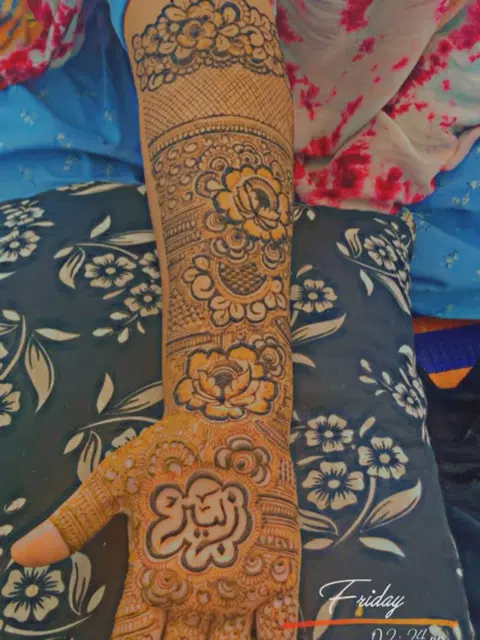 full hand mehndi design