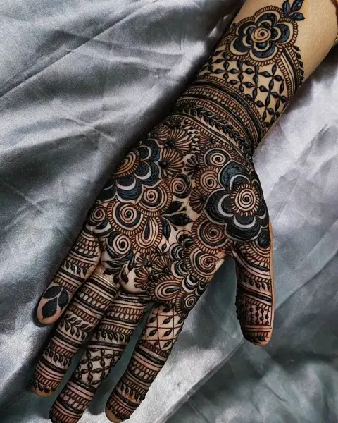 mehndi design