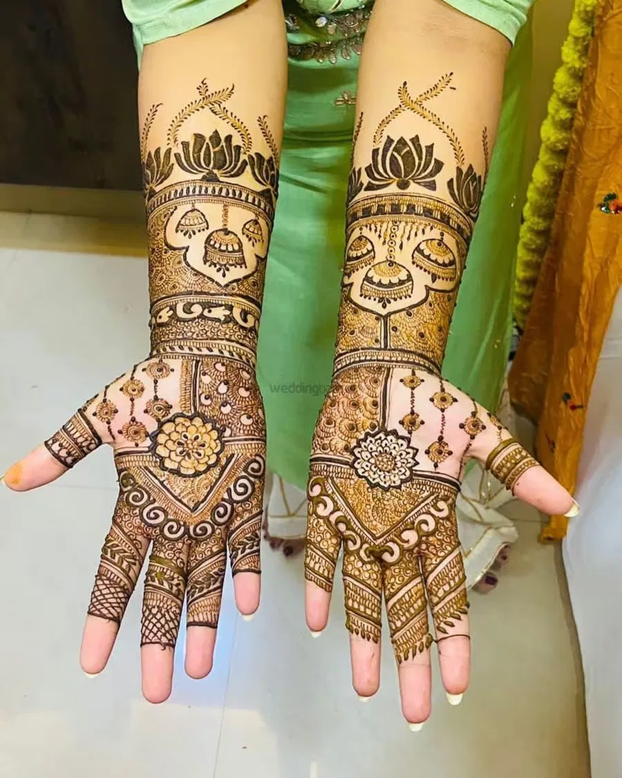 Front Hand Mehndi Design with Figures and Lotus
