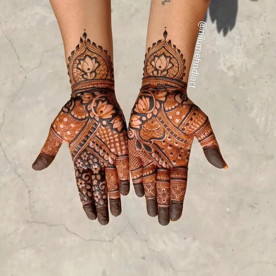 Mehndi Design with Lotus