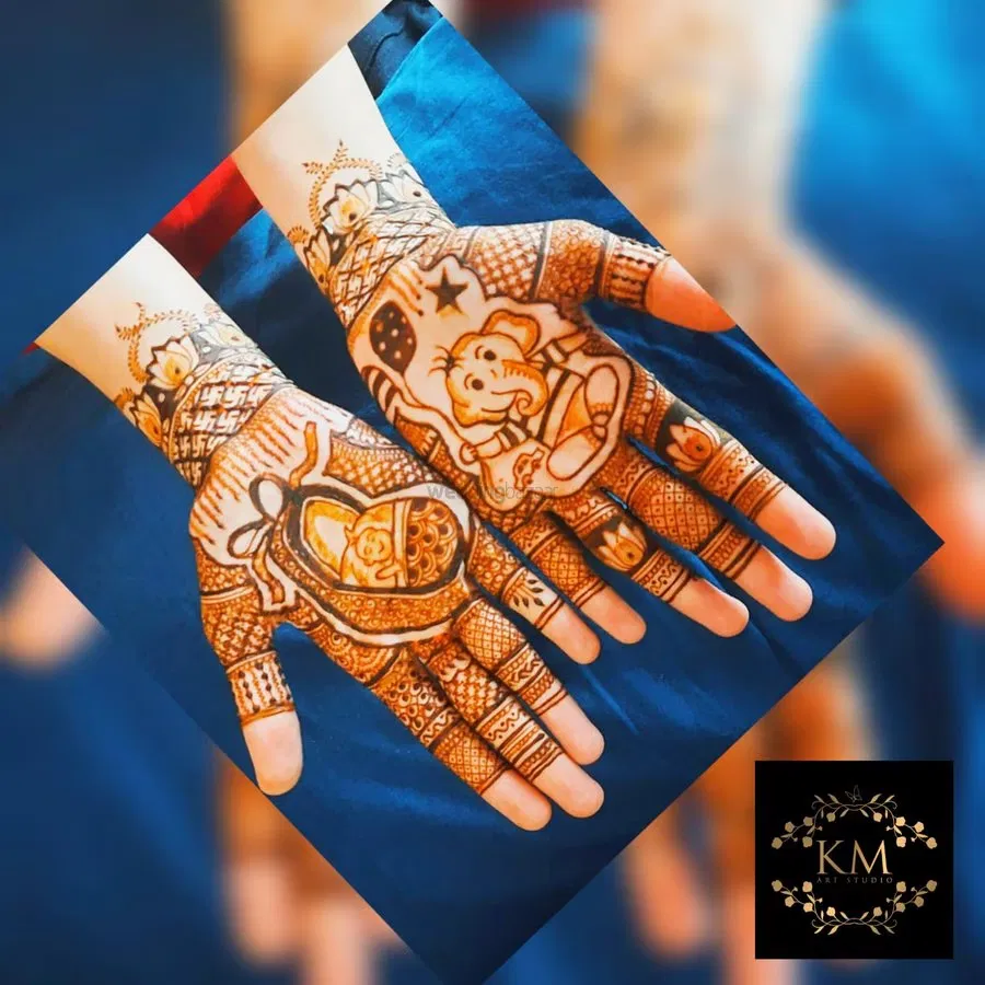 Front Hand Mehndi Design
