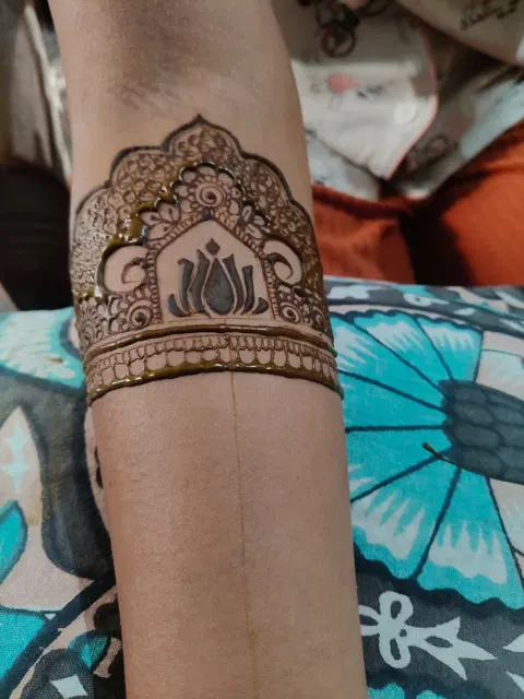 lotus full hand mehndi design