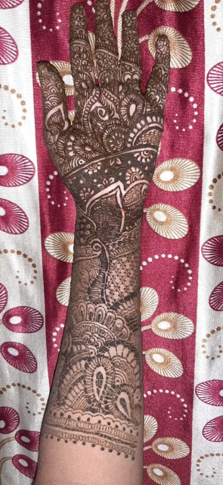full hand mehndi design