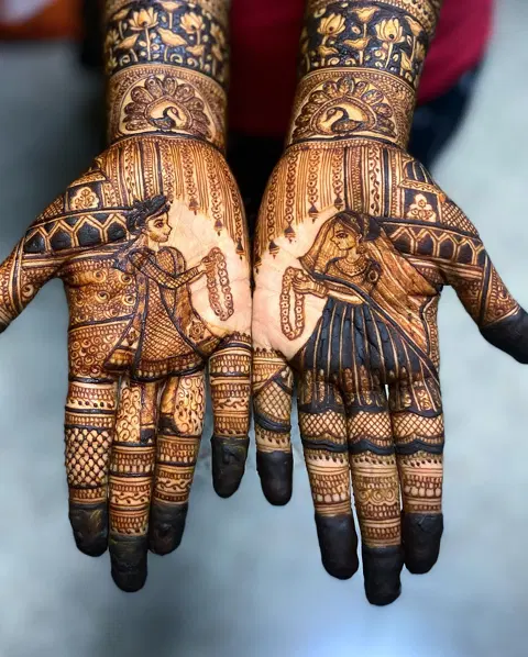 bridal deity front hand mehndi design
