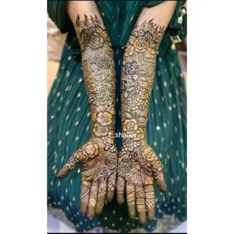 figure full hand mehndi design