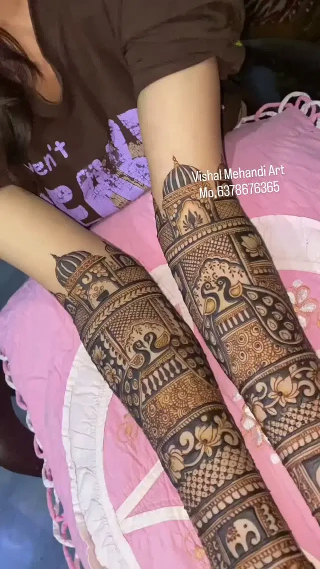 Full Hand Mehndi Design with Figures (18)