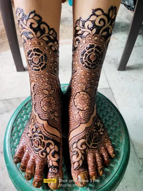 foot mehndi design