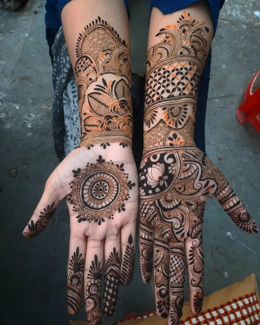 Front Hand Mehndi Design