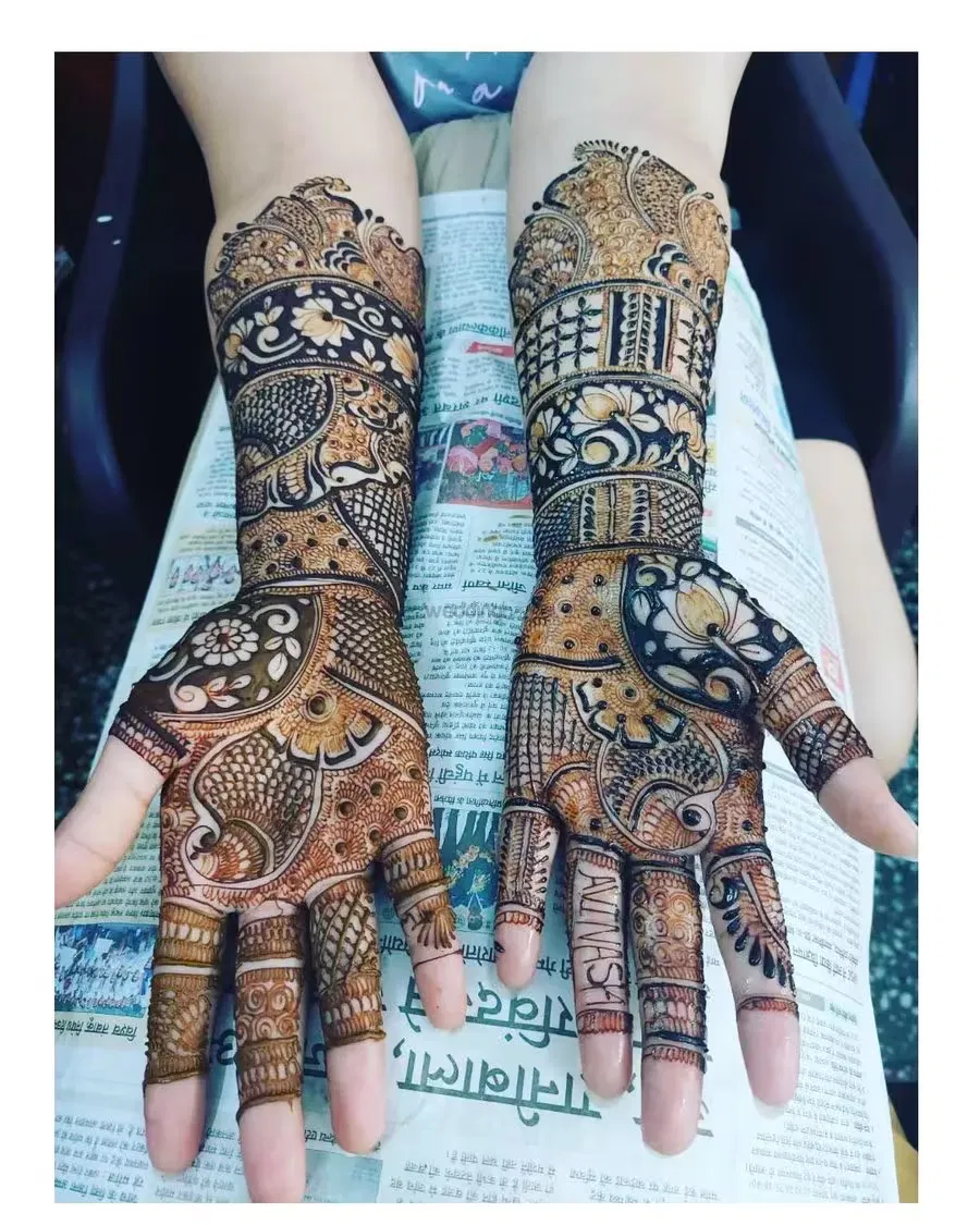 Full Hand Mehndi Design with Figures (3)