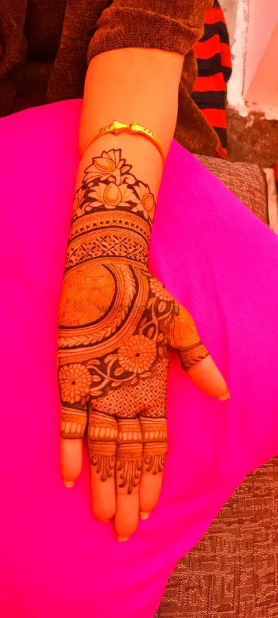 Front Hand Mehndi Design with Moon