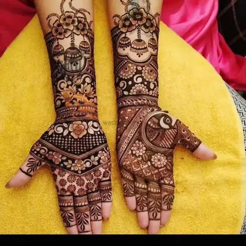 figure back hand mehndi design