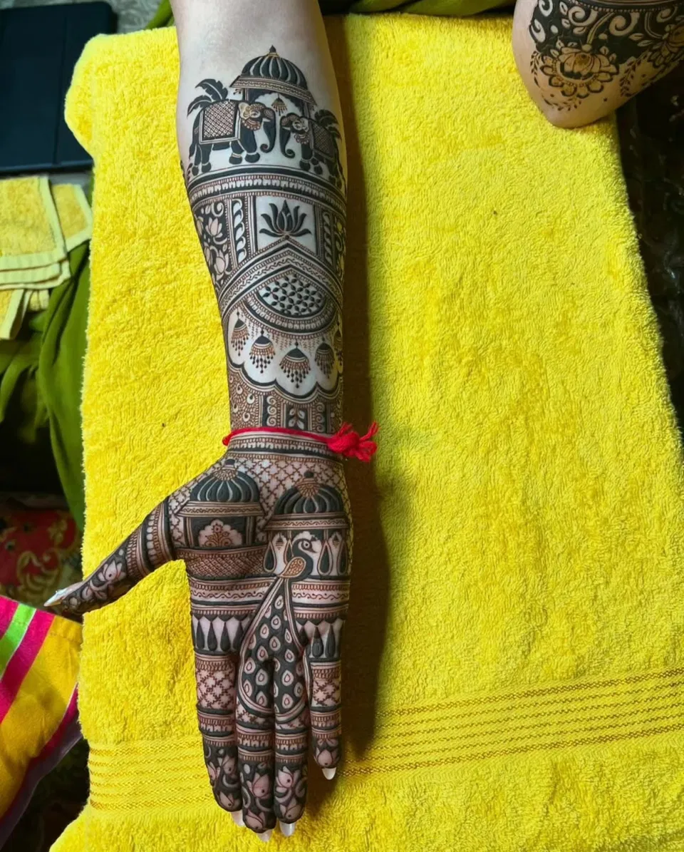 Bridal Back Hand Mehndi Design