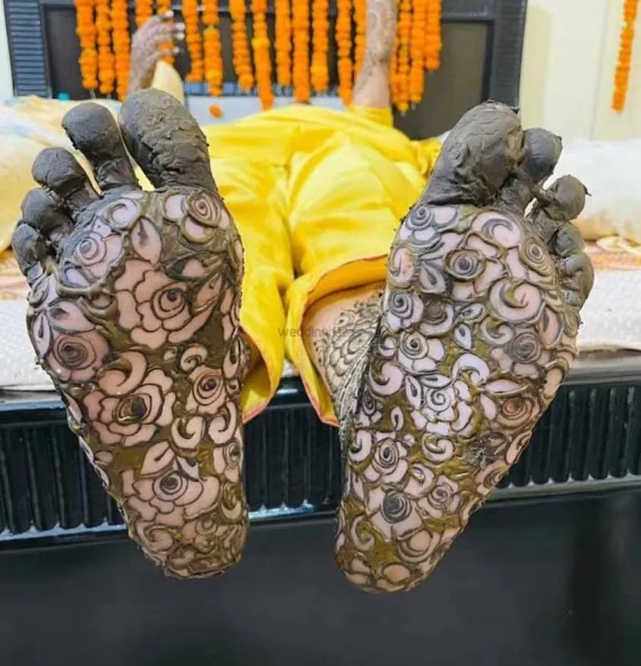 Foot Mehndi Design