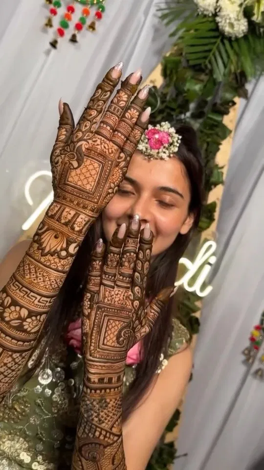 Full Hand Mehndi Design