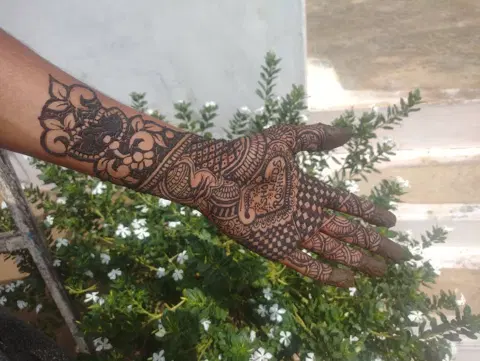 mehndi design