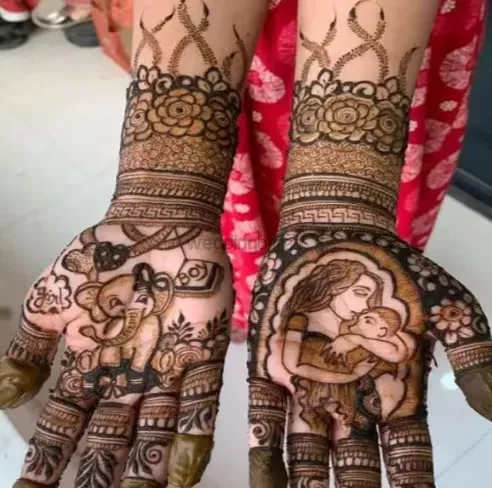 Mehndi Design with Figures
