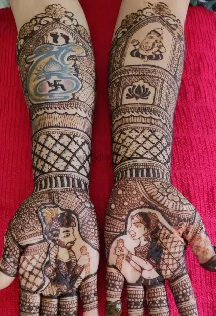 figure full hand mehndi design